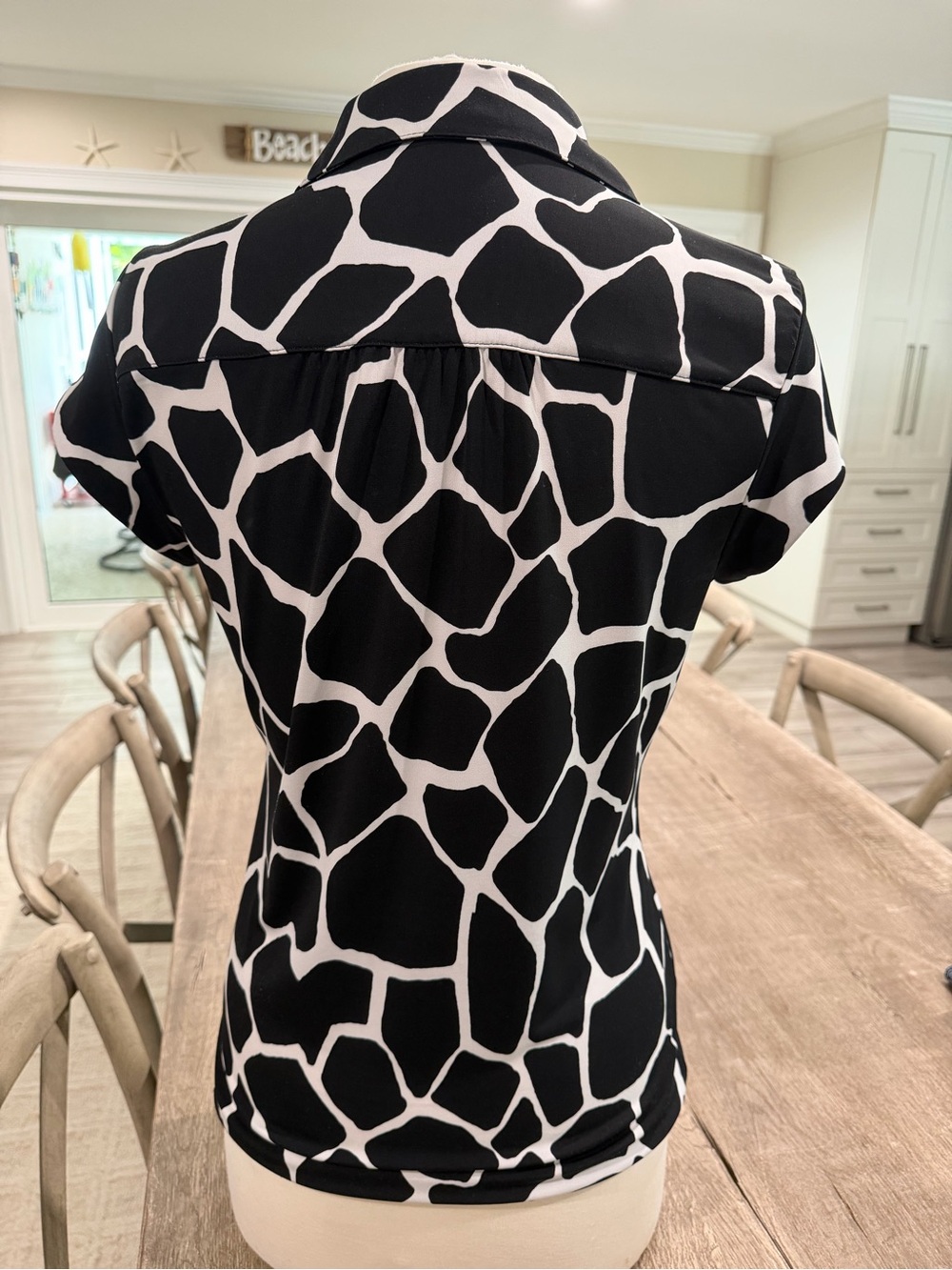 Alfani Black and White Giraffe-Print Polo Blouse - Picture 2 of 3